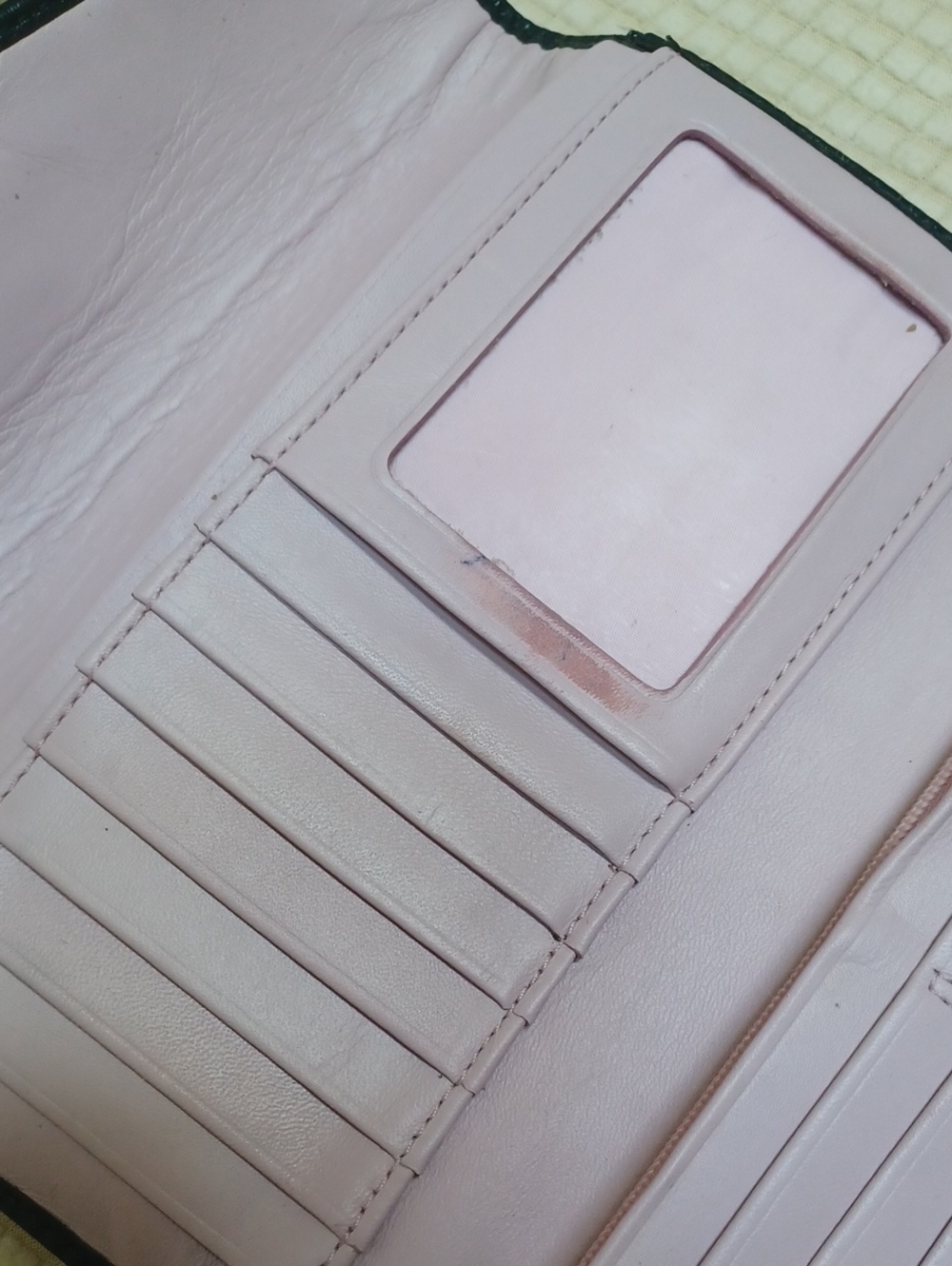 Vintage Coach Leather Tri-Fold Wallet - Picture 12 of 17